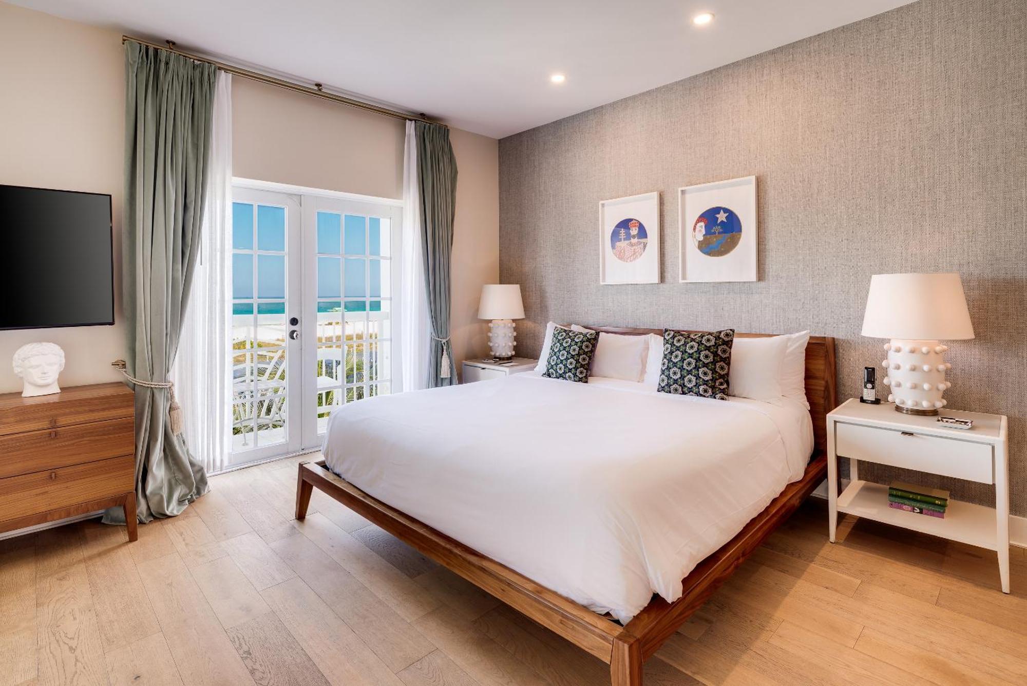The Savoy Hotel & Beach Club Маями Бийч Екстериор снимка