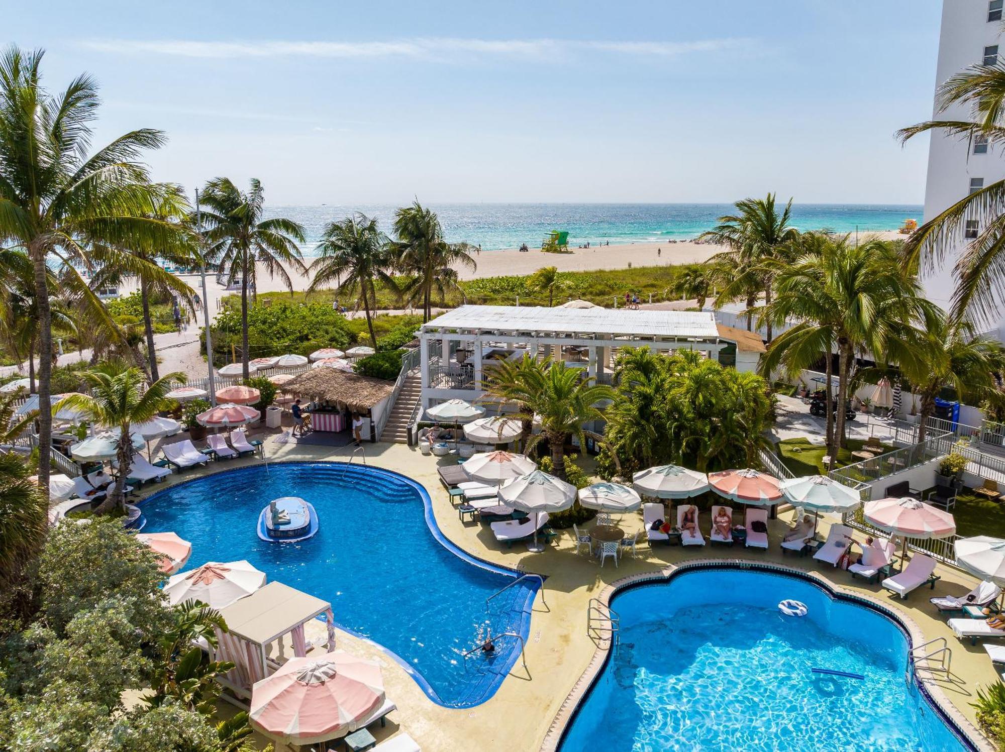 The Savoy Hotel & Beach Club Маями Бийч Екстериор снимка