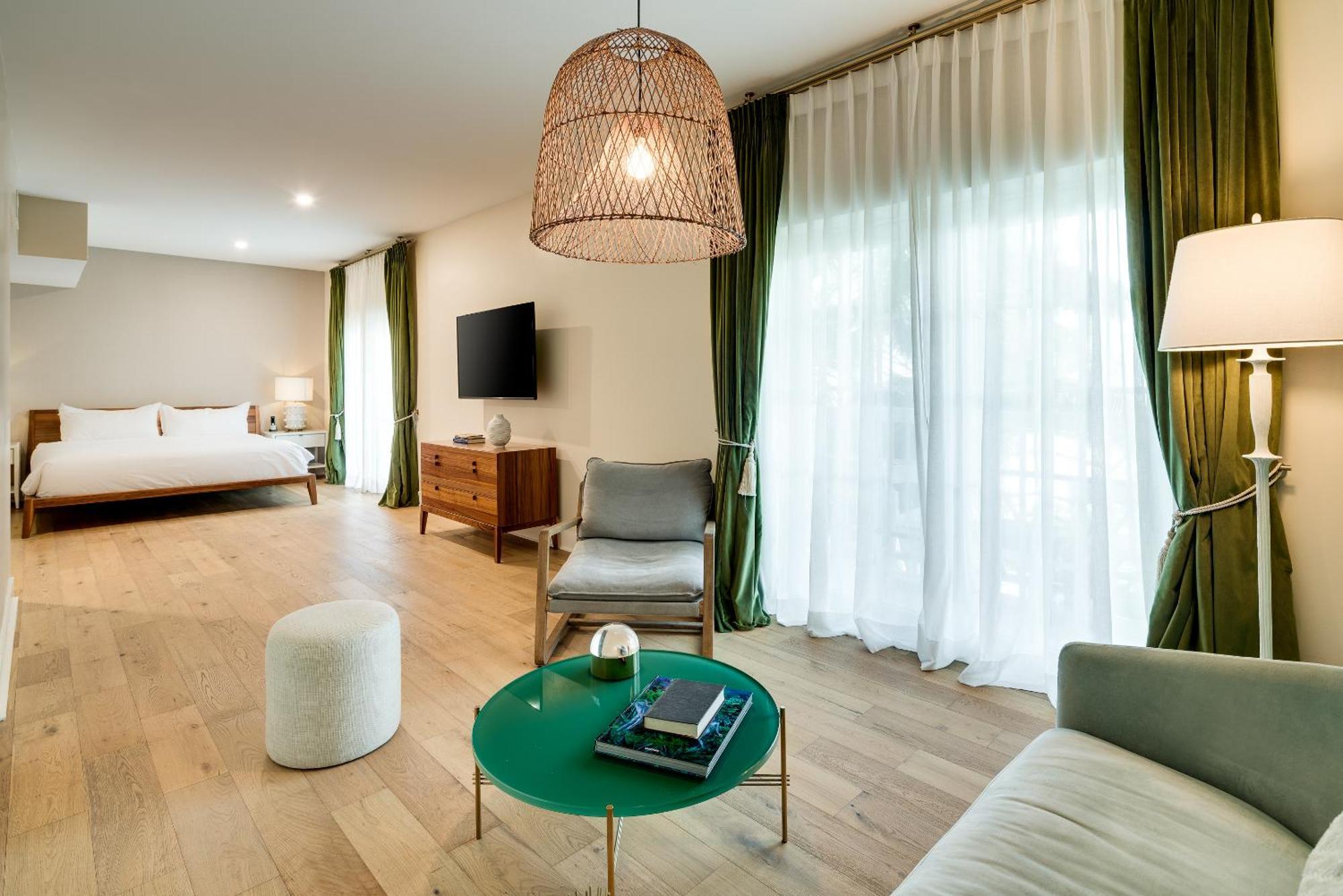 The Savoy Hotel & Beach Club Маями Бийч Екстериор снимка