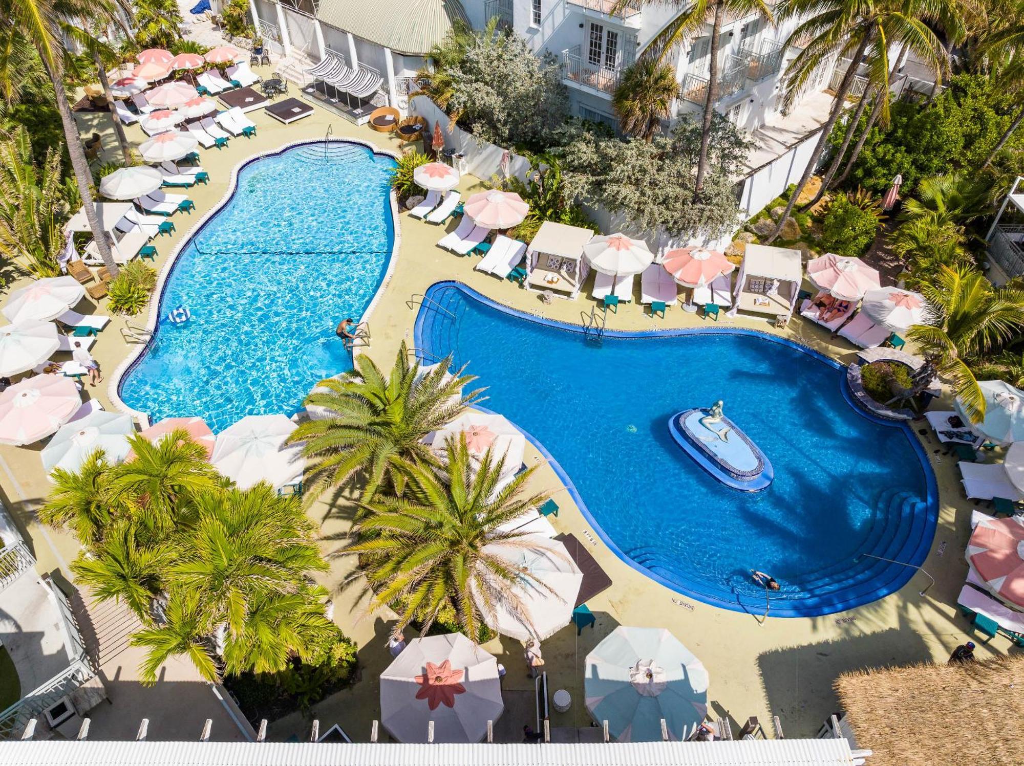 The Savoy Hotel & Beach Club Маями Бийч Екстериор снимка