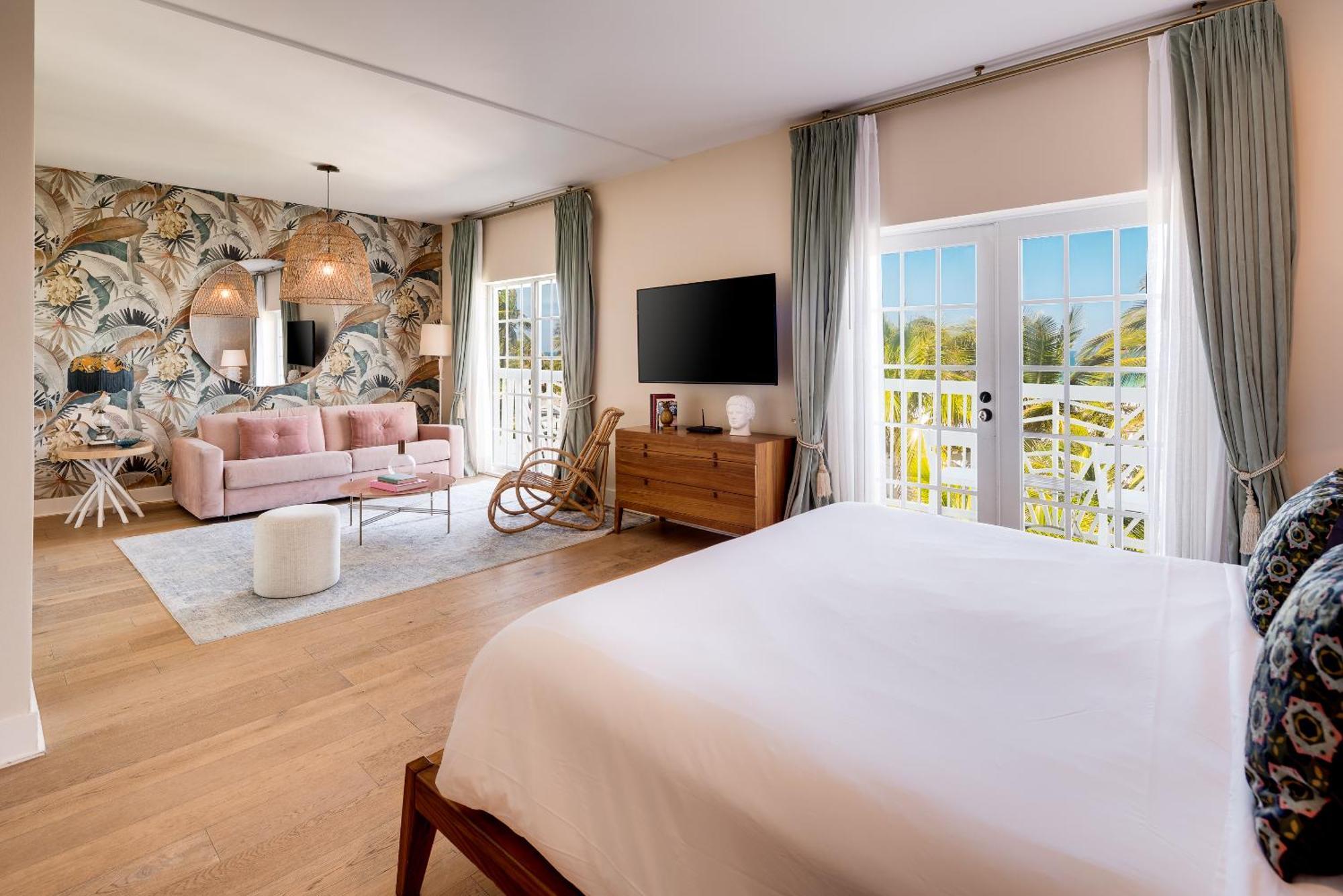 The Savoy Hotel & Beach Club Маями Бийч Екстериор снимка