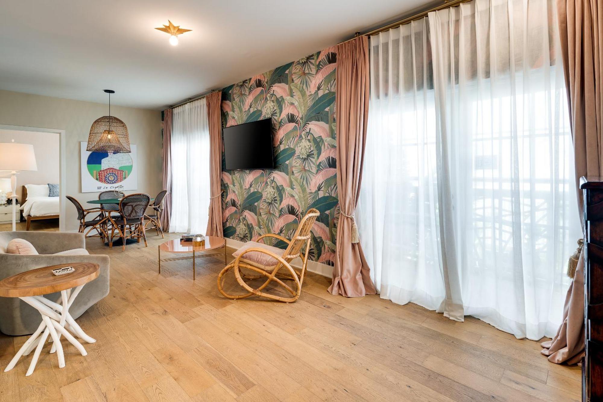The Savoy Hotel & Beach Club Маями Бийч Екстериор снимка